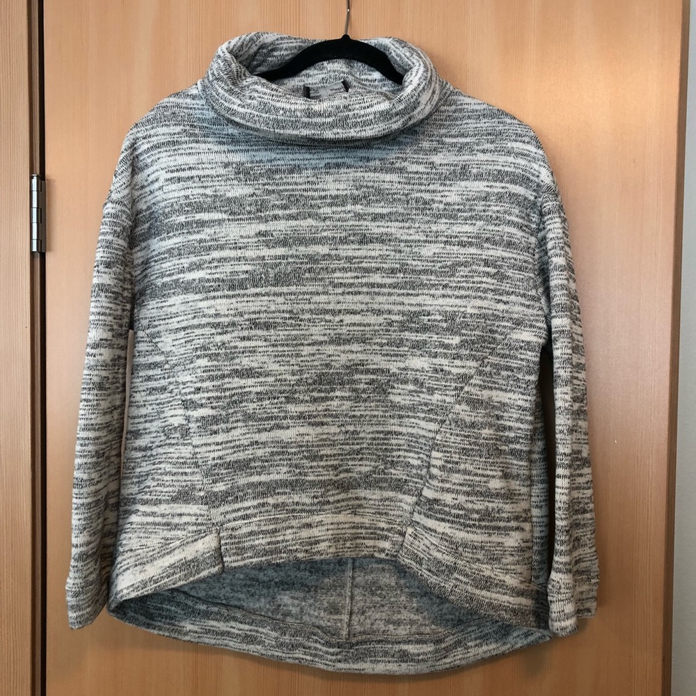 Anthropologie sweatshirt